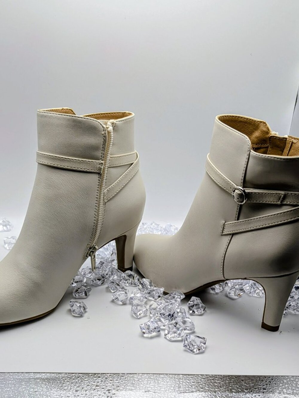 Life Stride Guild Bone off-White Faux Leather Kitten Heel Ankle Booties